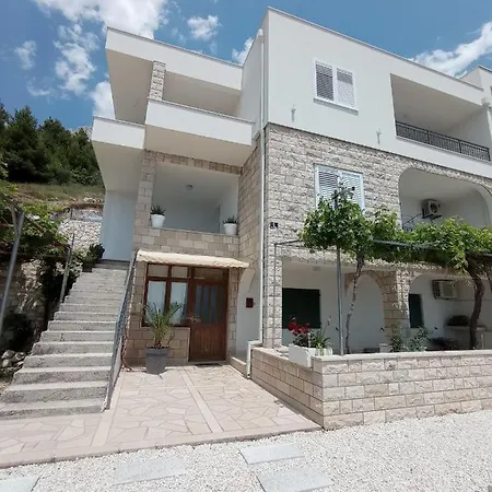 Apartment Mirko